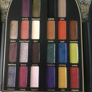 Kat Von D Saint and Sinner Eyeshadow Palette